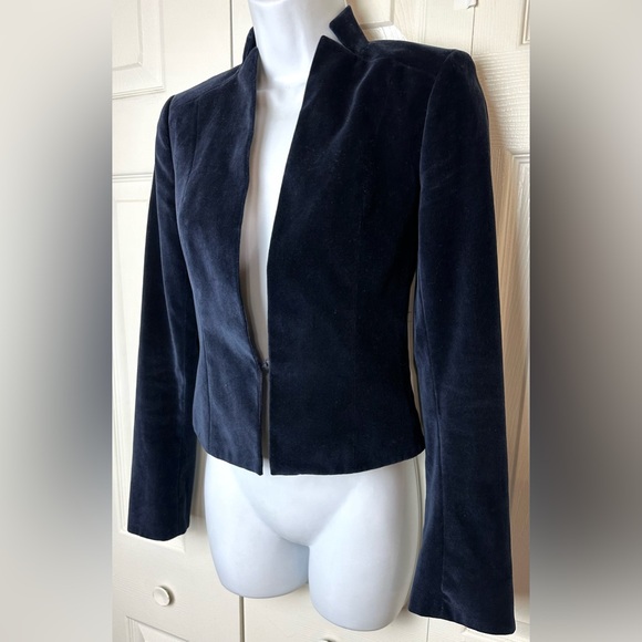 CLUB MONACO Blue Velvet Blazer Jacket Coat Navy Cropped Notch Stand Up Collar - Picture 4 of 14